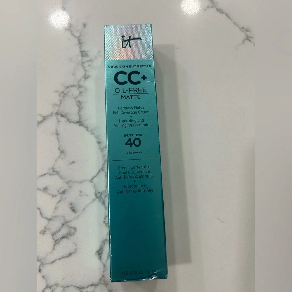 IT Cosmetics  CC+ Oil-Free Matte Antiaging full Coverage cream DEEP 1.08 fl oz